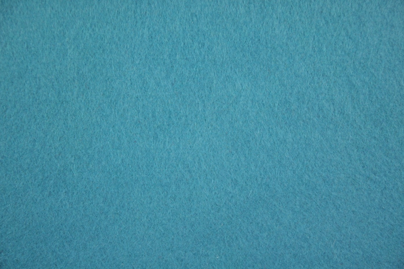 wolvilt Pauwblauw-Blue Paon-036