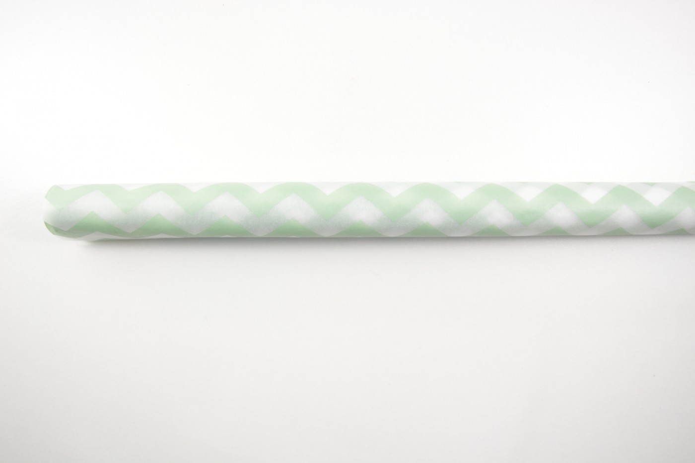 Vloeipapier-olijfgroen-wit-zigzag-50x70