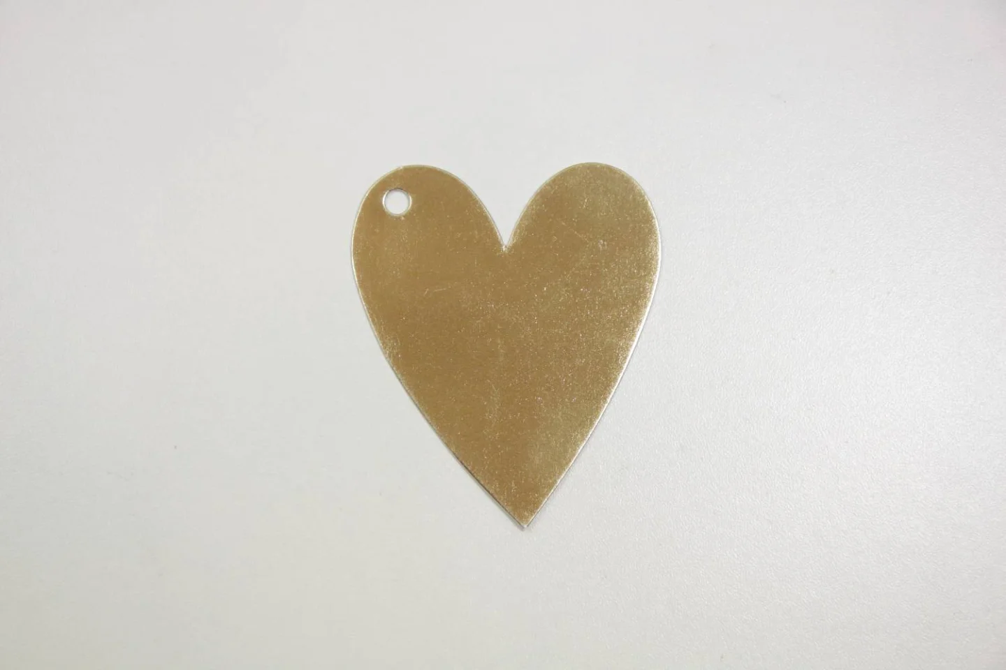 Cadeaulabel label gold heart hartje goud.