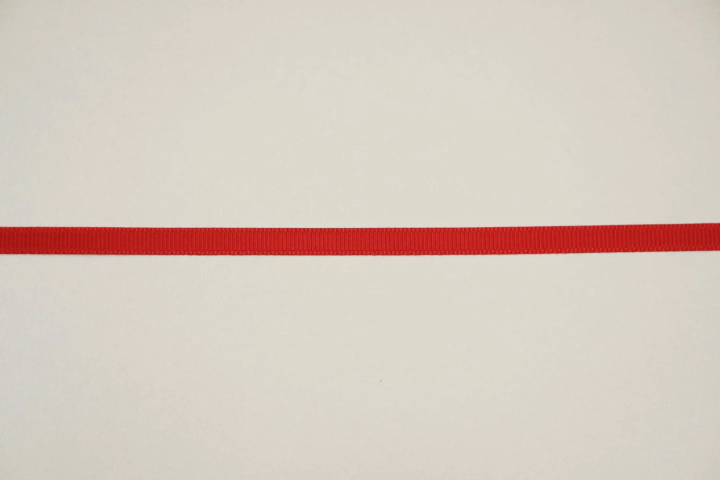 Lint-rood-6 mm-cadeaulint-ribbon rood.