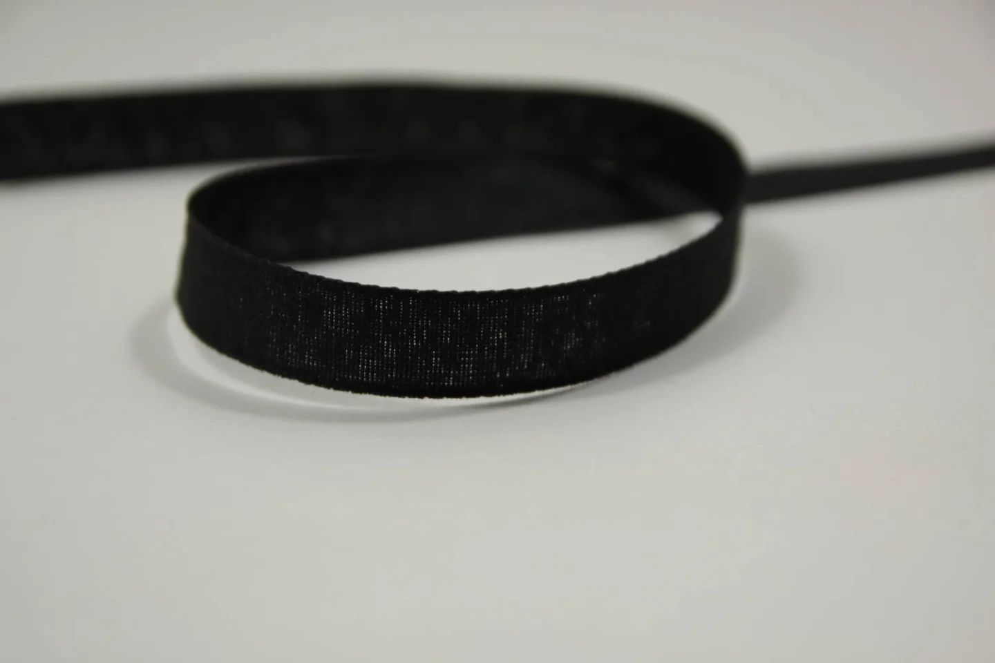 Lint-zwart-linnen-12 mm breed-linnenlook.