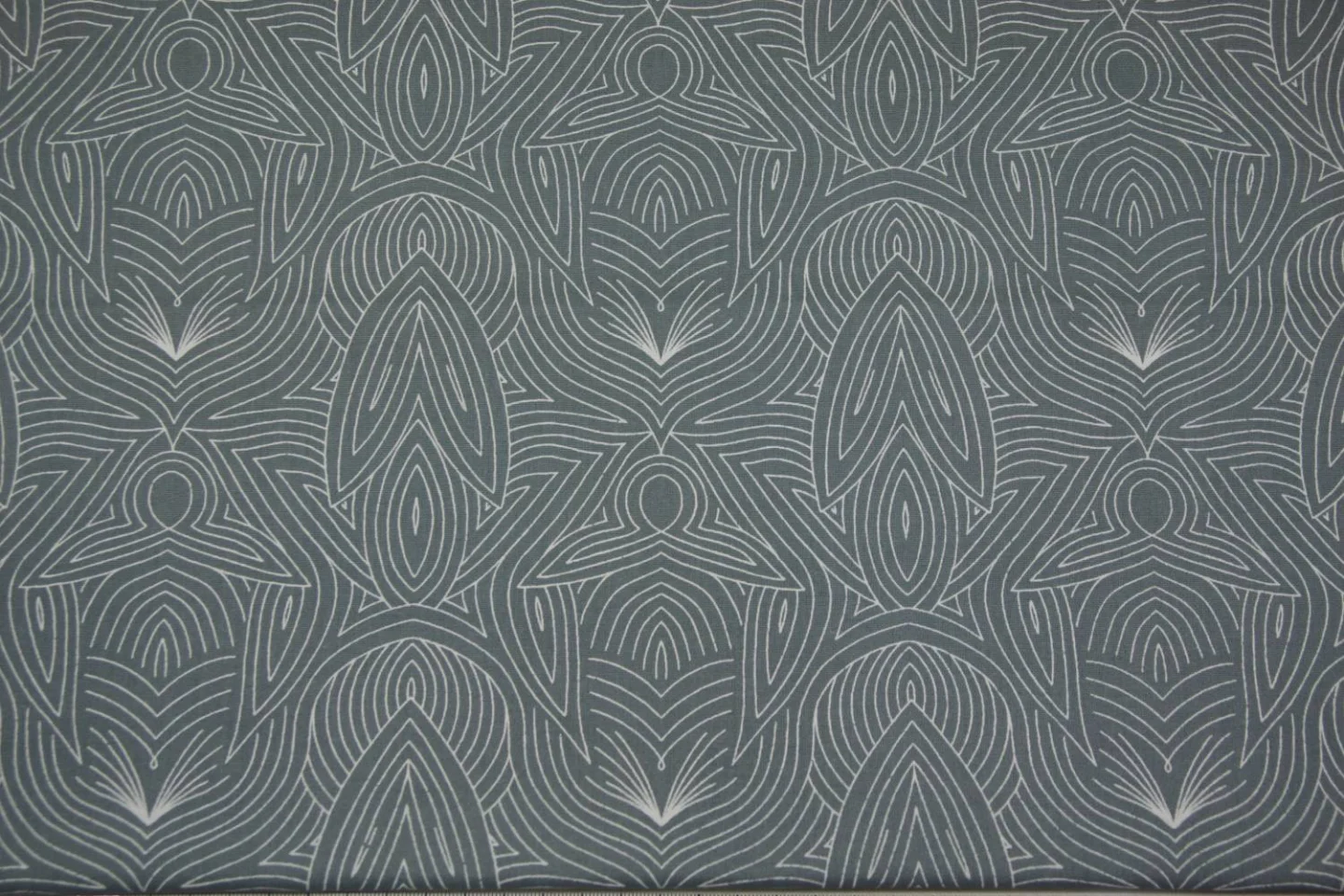quiltstof-grijsblauw-wit patroon-Moda-Mo.